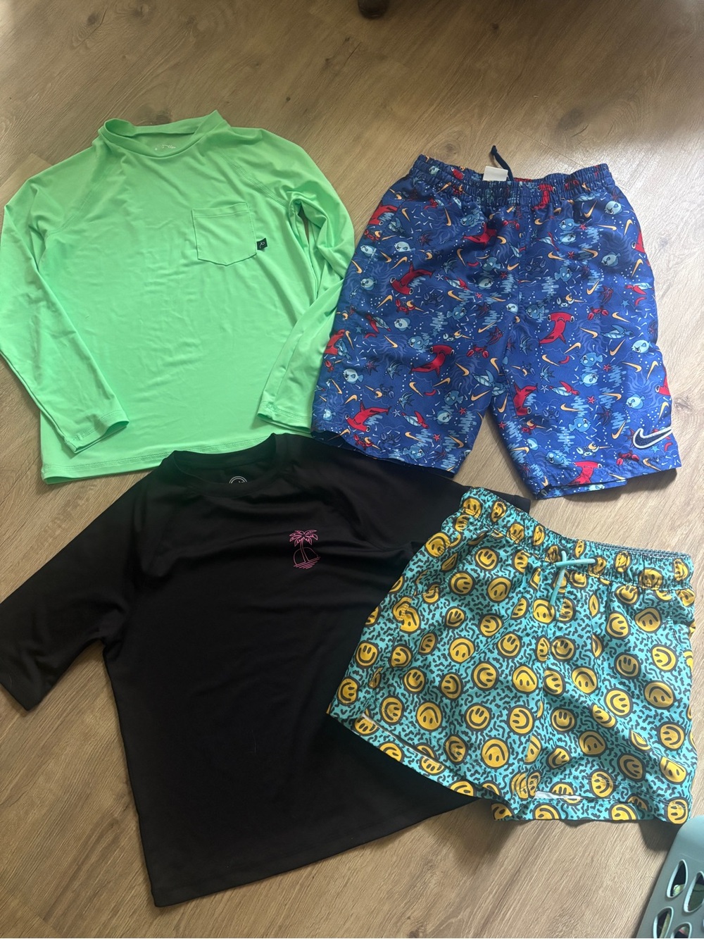 🌊 Boys Large Swim Bundle